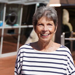 Mitarbeiterin Shop Brigitte Lilkendey