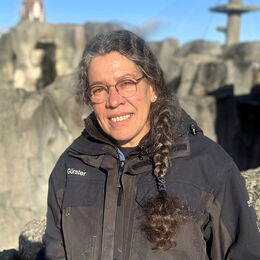 Tierpflegerin Carmen Gürster