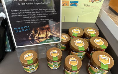 Zooshop-Artikel Honig von der Tierpflegerin und Imkerin Carmen Gürster